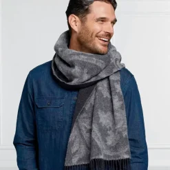 Roman Acanthus Scrolls Reversible Unisex Wool Scarf