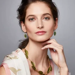 Sage Leaf Choker