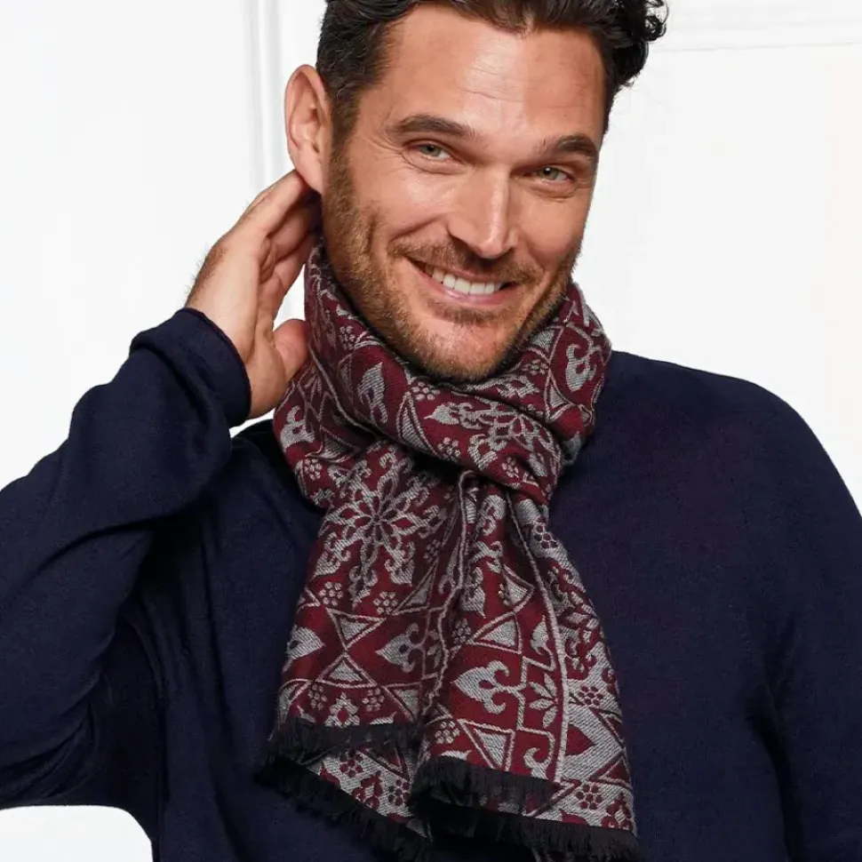 Spanish Snowflake Jacquard Scarf